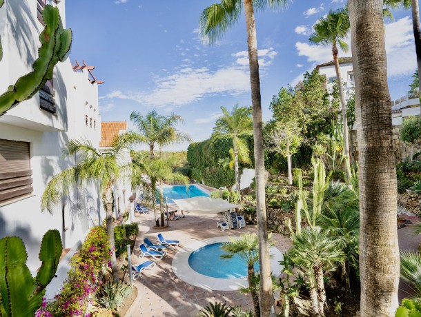 Apartment for sale in Nueva Andalucía, Marbella