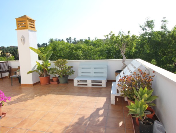 Apartment for sale in Nueva Andalucía, Marbella