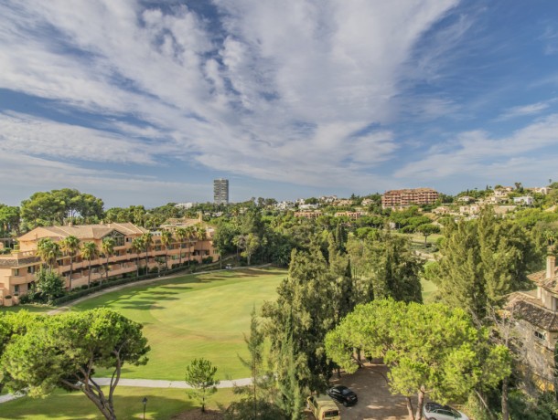 Apartment for sale in Río Real, Marbella