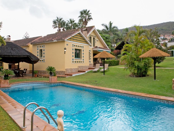 Villa for sale in Alhaurín de la Torre, Marbella
