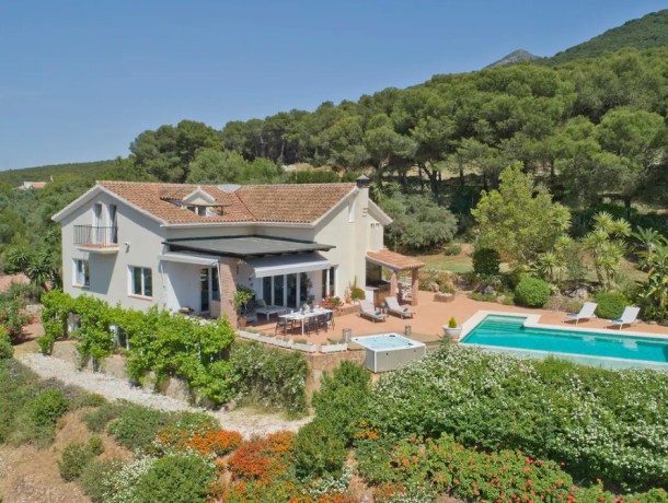 Villa for sale in Alhaurín el Grande, Marbella