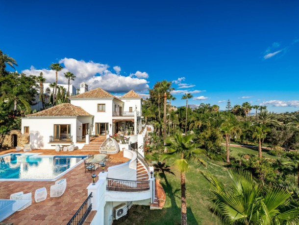 Villa for sale in Benahavís, Marbella