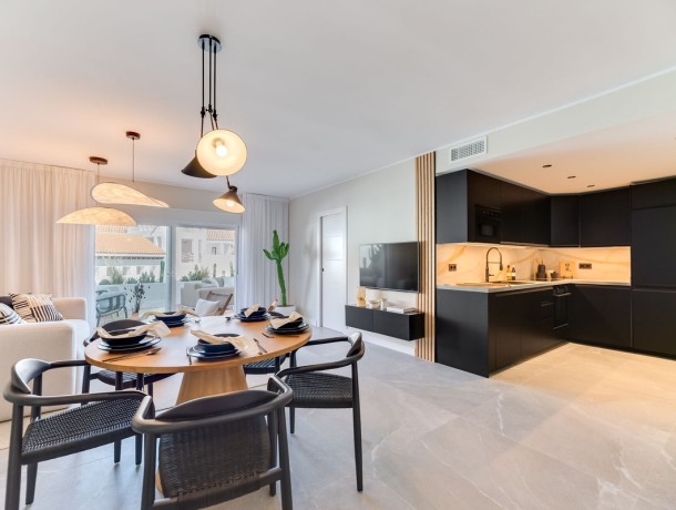 Apartment for sale in Nueva Andalucía, Marbella
