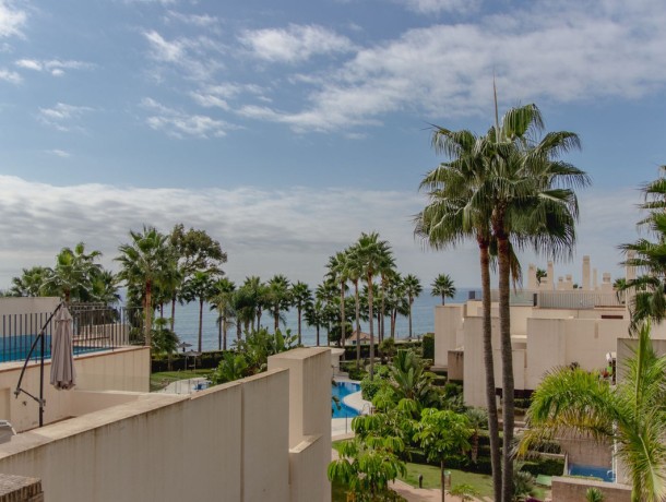 Apartment for sale in Estepona, Marbella