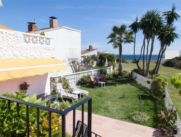 Townhouse for sale in Estepona, Marbella