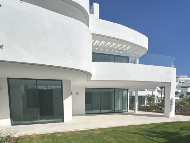 Apartment for sale in Marbella, Marbella