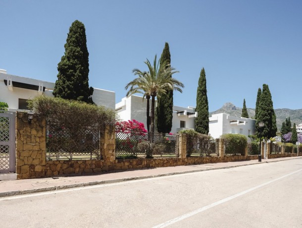 Apartment for sale in The Golden Mile, Marbella