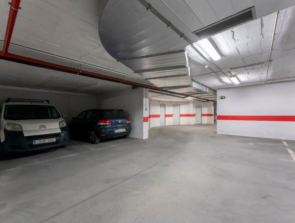 Commercial for sale in Coín, Marbella