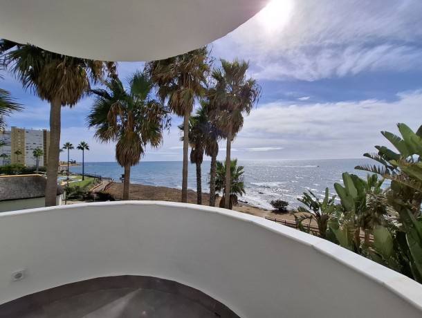 Apartment for sale in Calahonda, Marbella