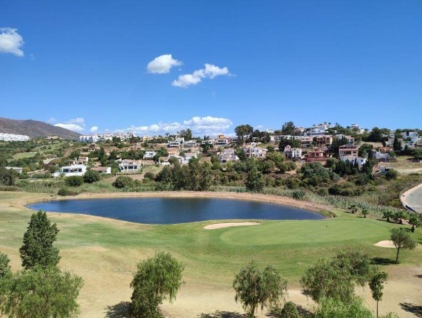 Apartment for sale in Estepona, Marbella