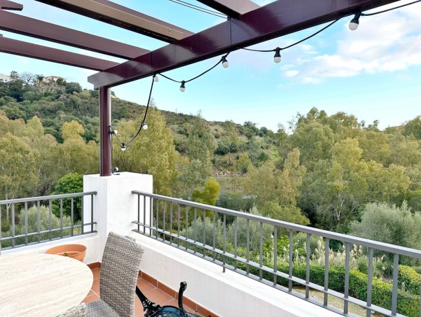 Apartment for sale in Los Arqueros, Marbella