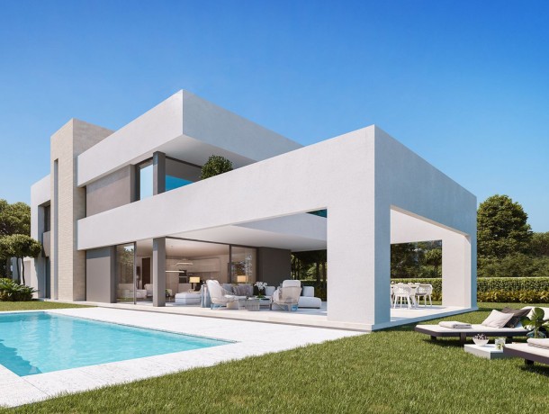 Villa for sale in Elviria, Marbella