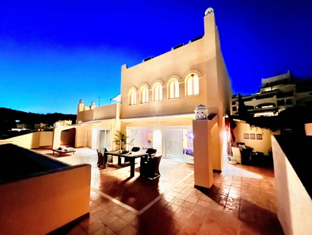 Apartment for sale in Marbella, Marbella