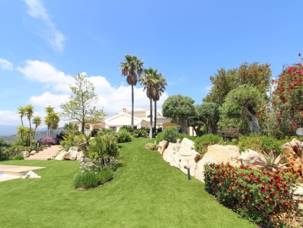 Villa for sale in Benahavís, Marbella