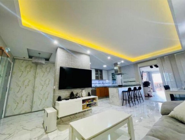 Apartment for sale in Estepona, Marbella