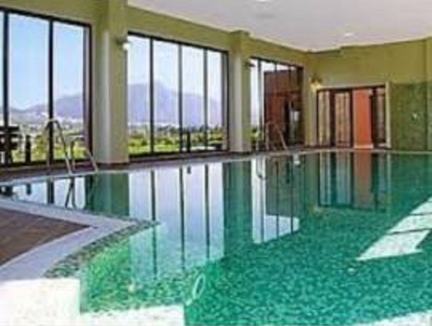 Apartment for sale in Atalaya, Marbella