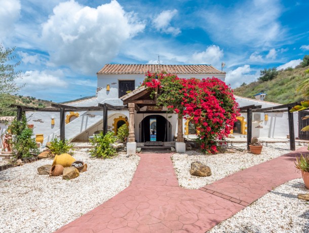 Villa for sale in Mijas, Marbella