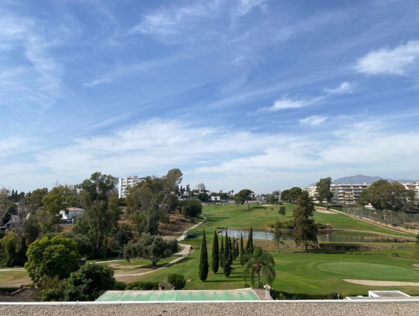 Apartment for sale in Guadalmina Alta, Marbella