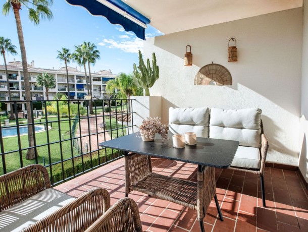 Apartment for sale in Nueva Andalucía, Marbella