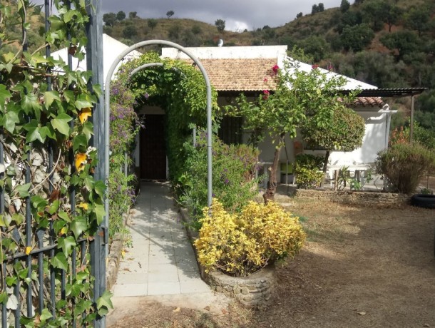 Villa for sale in Estepona, Marbella