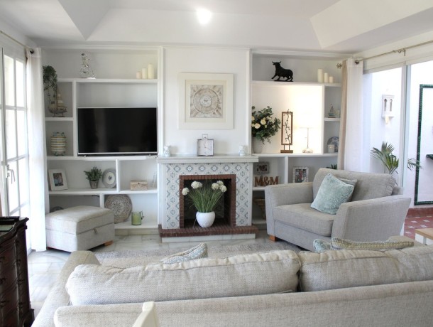 Townhouse for sale in Estepona, Marbella