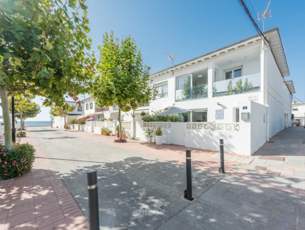 Townhouse for sale in La Cala de Mijas, Marbella