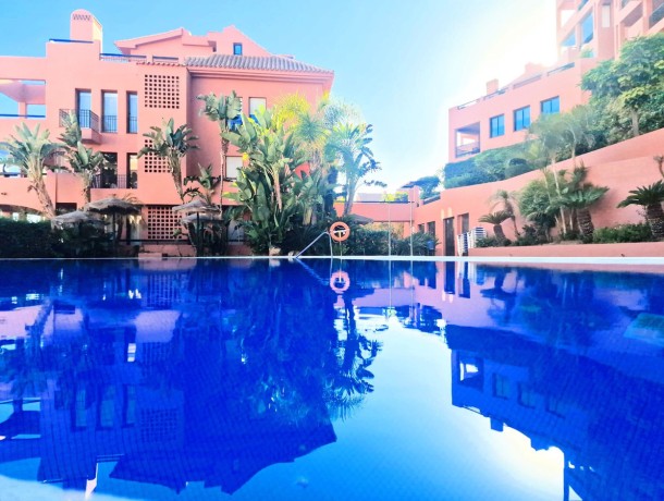 Apartment for sale in Calahonda, Marbella