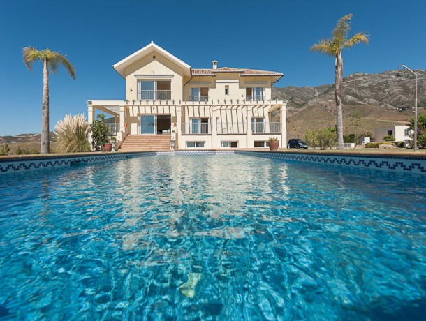 Villa for sale in Mijas, Marbella