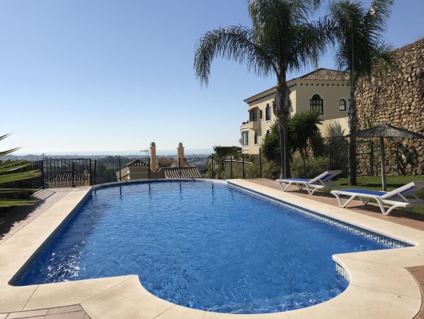 Apartment for sale in Benahavís, Marbella