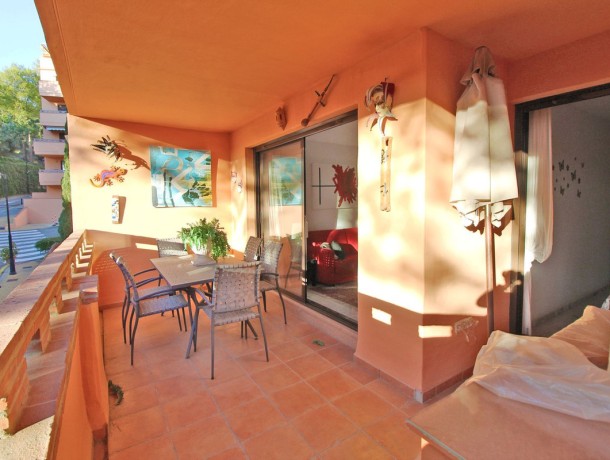 Apartment for sale in The Golden Mile, Marbella
