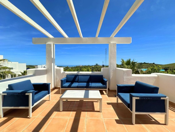 Apartment for sale in Casares, Marbella