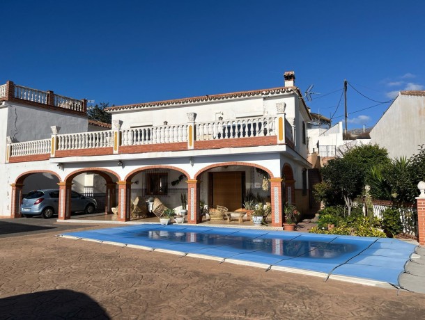 Villa for sale in Mijas, Marbella