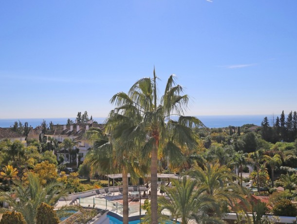 Apartment for sale in The Golden Mile, Marbella