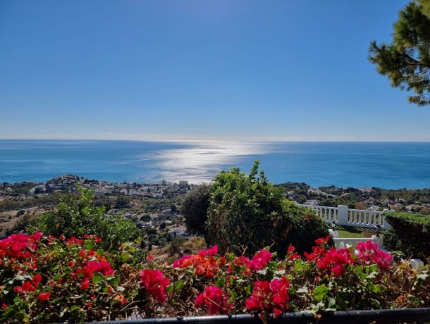 Townhouse for sale in Benalmadena, Marbella