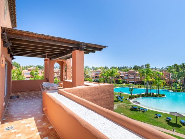 Apartment for sale in Guadalmina Baja, Marbella