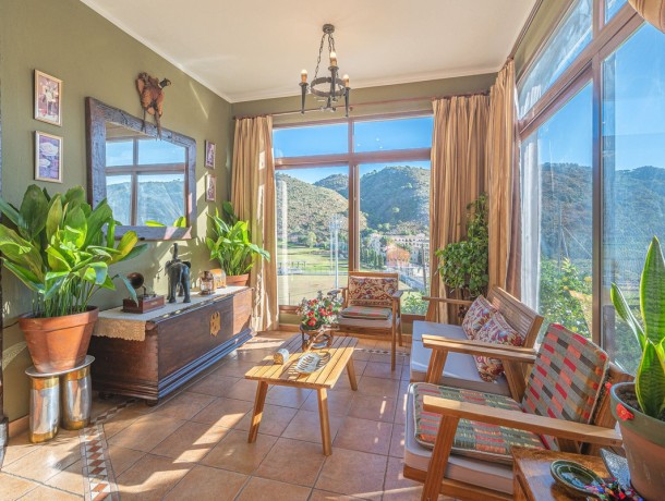 Townhouse for sale in Benahavís, Marbella