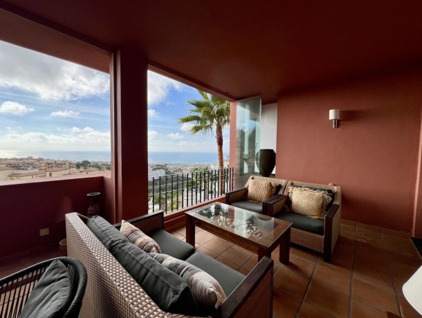 Apartment for sale in Calahonda, Marbella