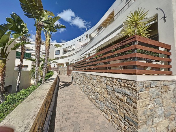 Apartment for sale in Altos de los Monteros, Marbella