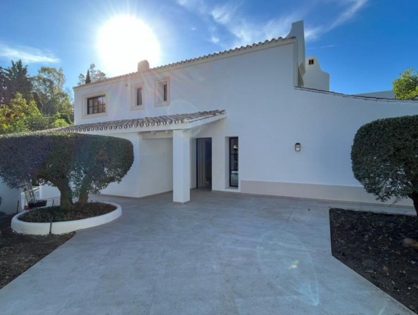 Villa for sale in Benahavís, Marbella