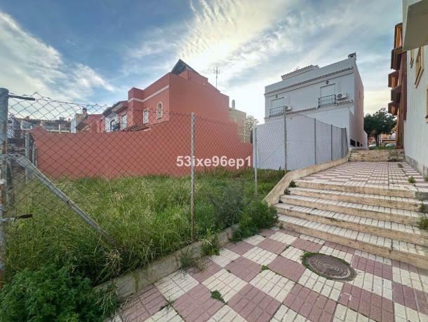 Plot for sale in Cancelada, Marbella