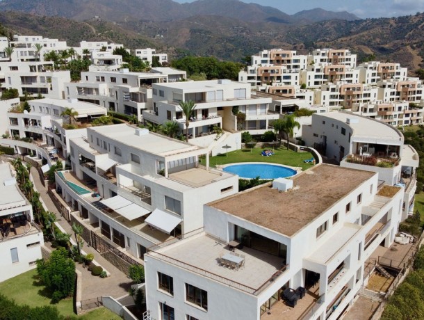 Apartment for sale in Altos de los Monteros, Marbella