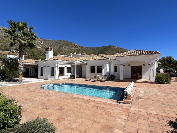 Villa for sale in Mijas, Marbella