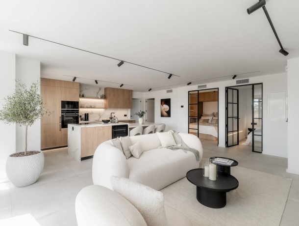 Apartment for sale in Nueva Andalucía, Marbella