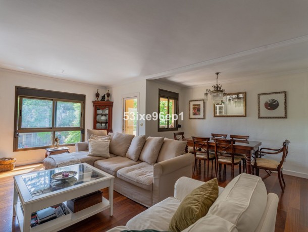 Apartment for sale in Estepona, Marbella