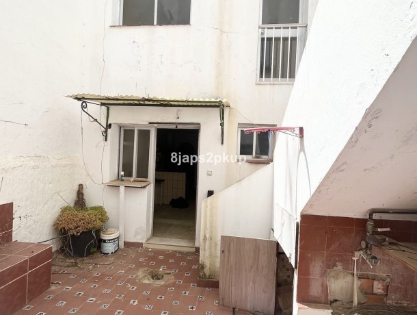 Townhouse for sale in Estepona, Marbella