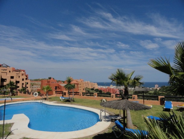 Apartment for sale in La Duquesa, Marbella