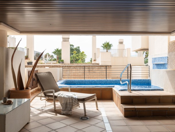 Apartment for sale in Estepona, Marbella