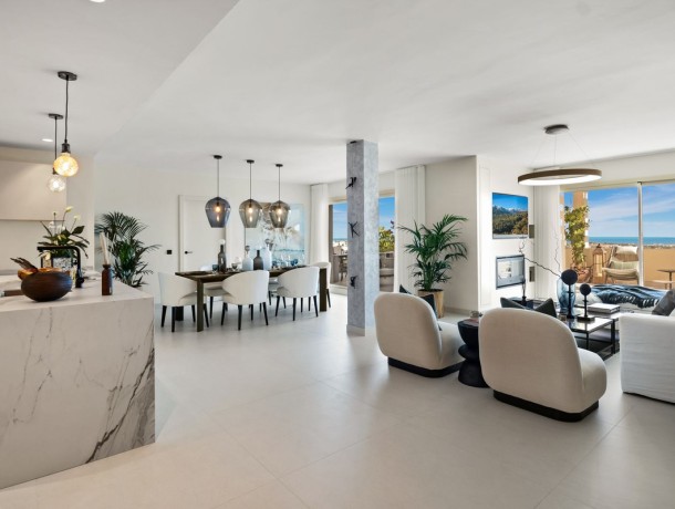 Apartment for sale in Nueva Andalucía, Marbella