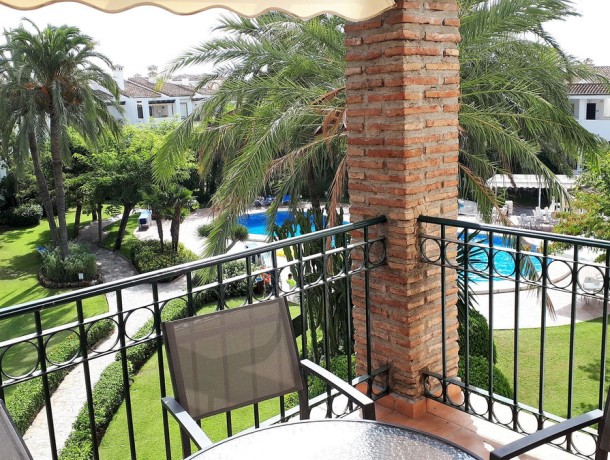 Apartment for sale in Estepona, Marbella