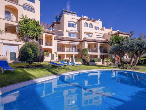 Apartment for sale in Guadalmina Alta, Marbella